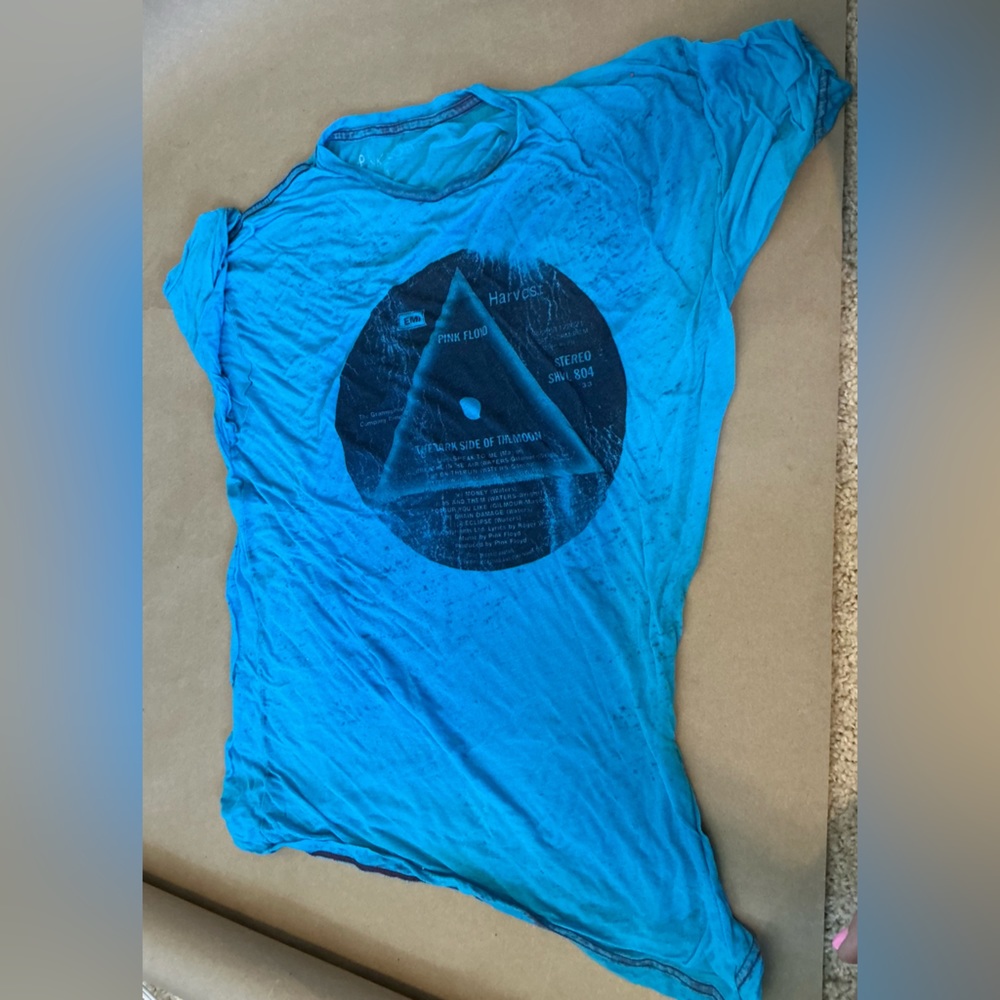 Pink FLOYD BLUE tshirt